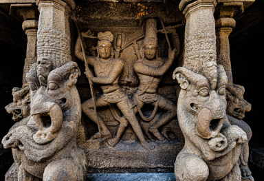 THE KAILASANATHAR TEMPLE IN KANCHIPURAM IN TAMIL NADU